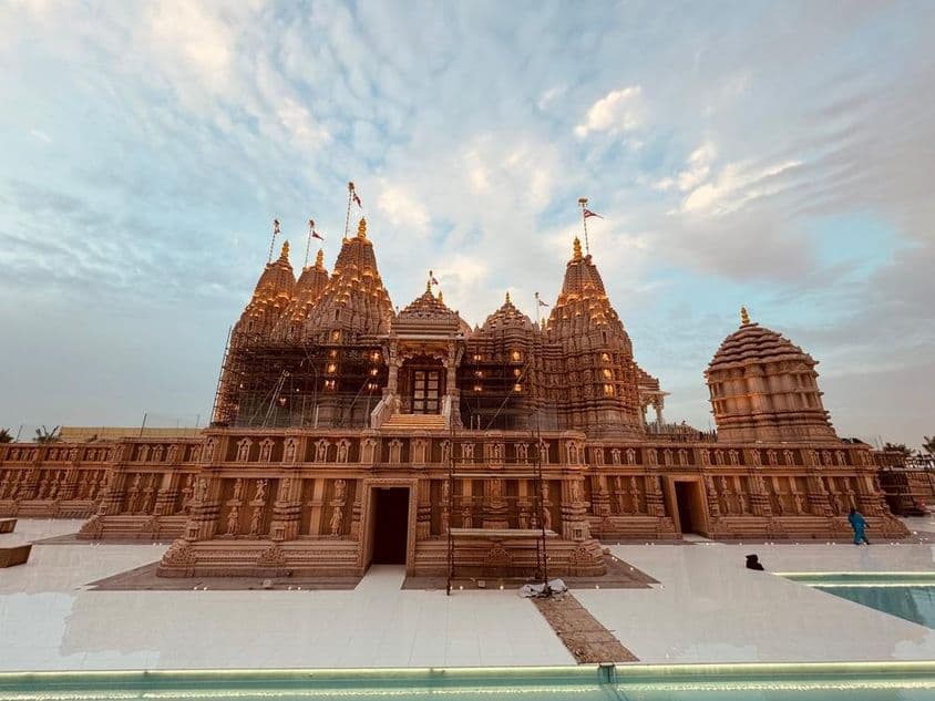 Front view of the Baps Hindu Temple in Abu Dhabi.