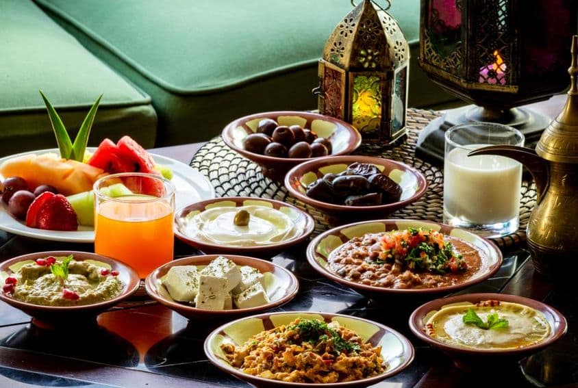 Dubai restaurant, multi-course dining.