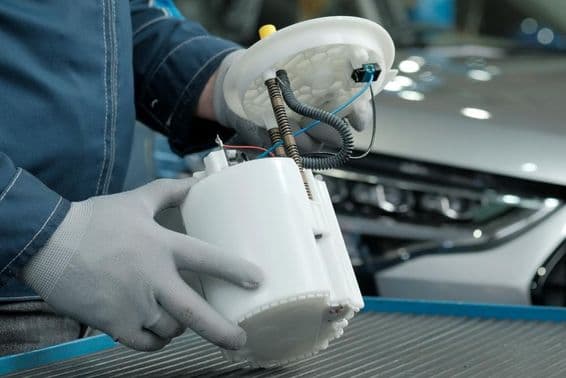 Preparation for installing a new fuel pump and replacing a faulty product.