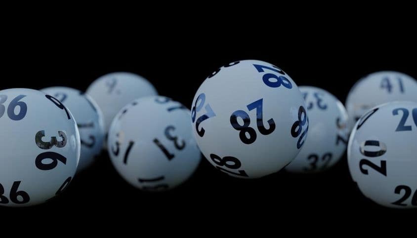Lotto numbers on balls.