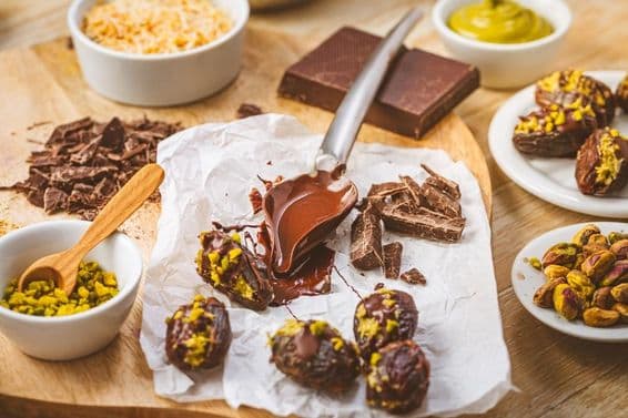 Delicious dessert, pistachio mousse-filled date, a popular Dubai chocolate alternative.