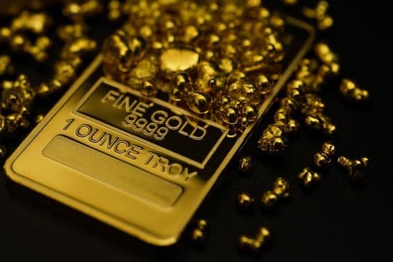 999 gold bar for economical investment.
