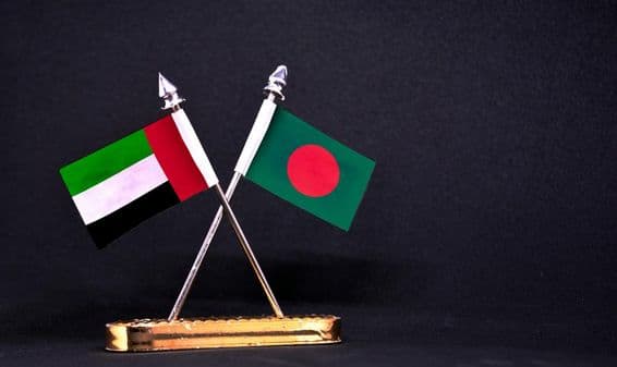 United Arab Emirates and Bangladesh tabletop flags.