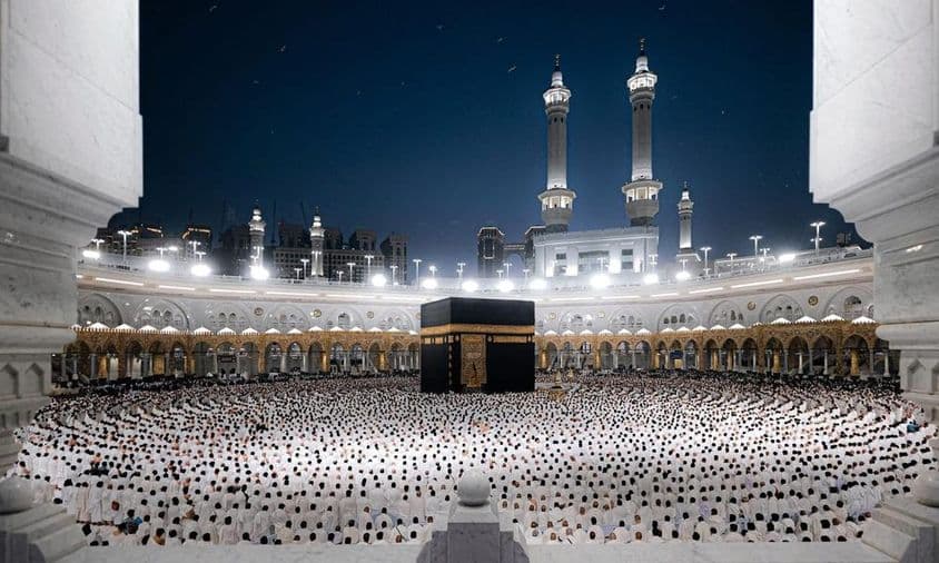 The Grand Mosque in Mecca, symbolizing the Ihram with the sacred Kaaba in white attire.