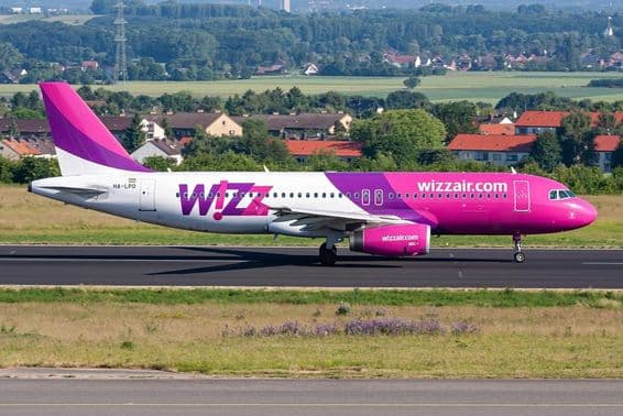 Hungarian Wizz Air Airbus A320-200 aircraft with registration HA-LPO.