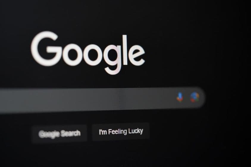 Google search on a computer screen in Dubai.