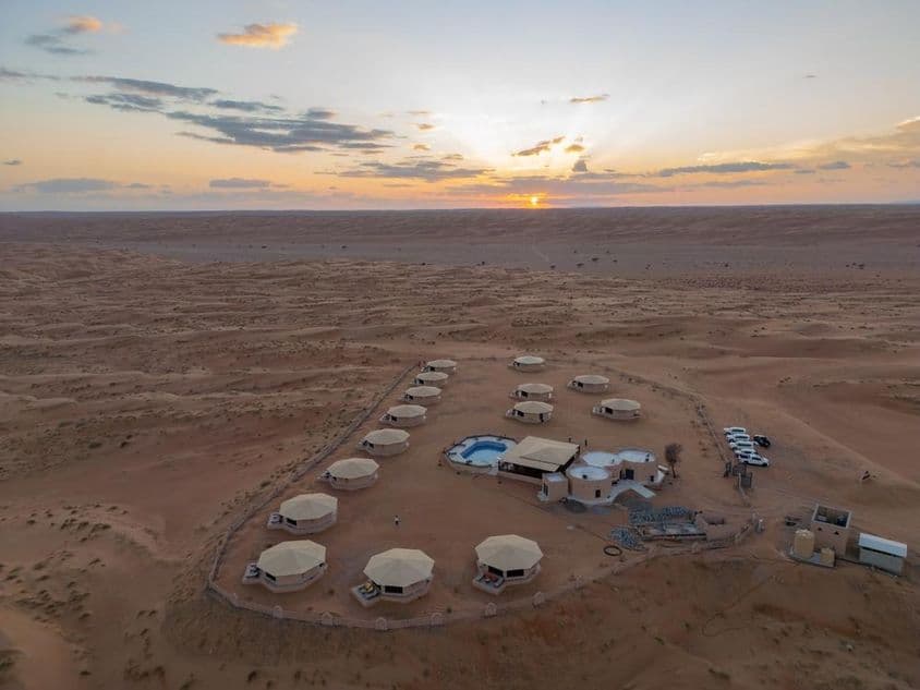 Luxury camping in the middle of the Omani desert.